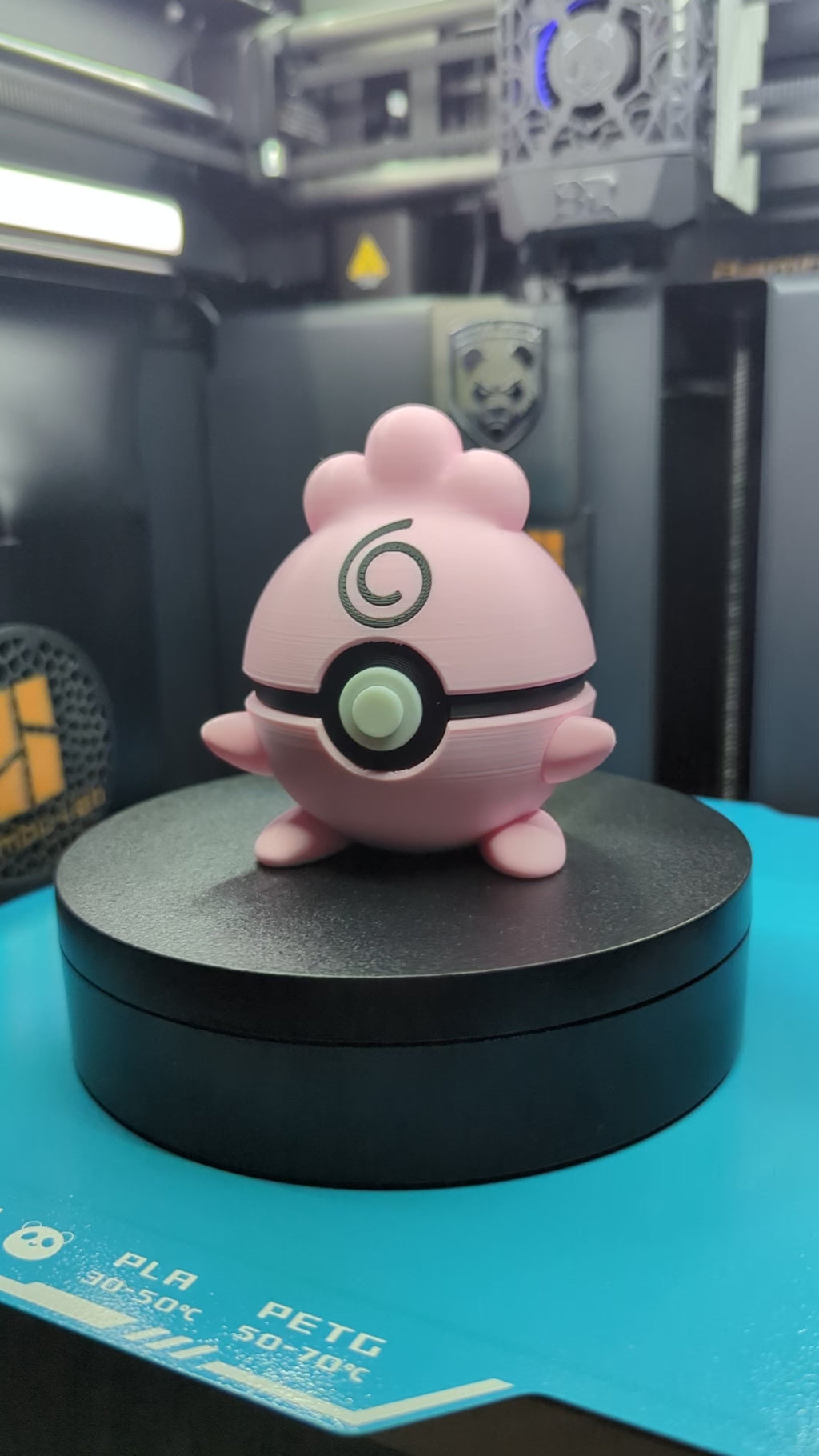 Igglybuff Pokéball Display Model – 3D Printed Collectible Figure