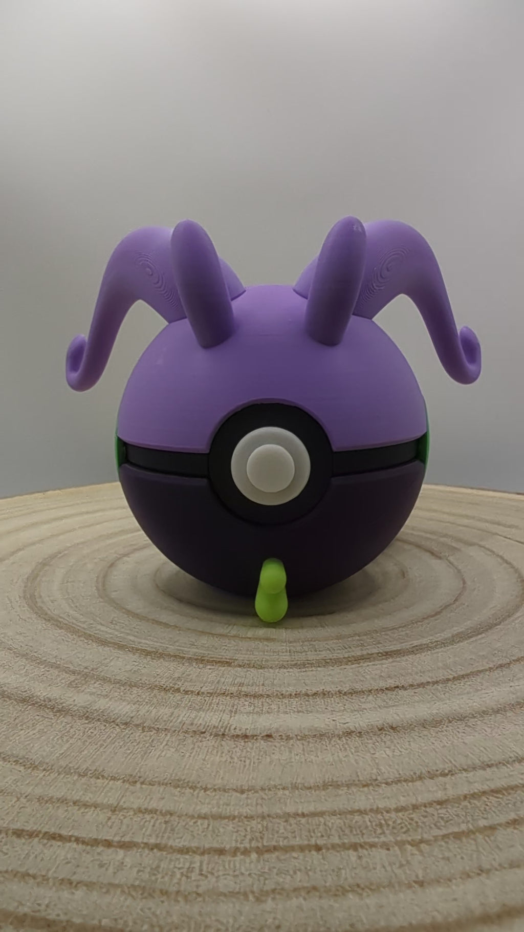 Goodra Pokéball Display Model – 3D Printed Collectible Figure