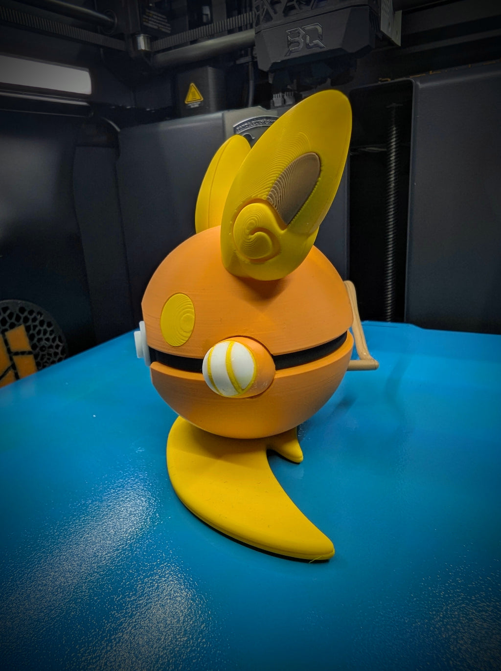 Alolan Raichu Pokéball Display Model – 3D Printed Collectible Figure